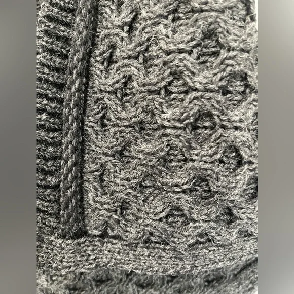 Inis Crafts Irish Wool Cardigan - Picture 5 of 11